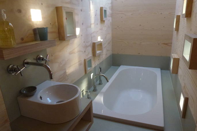 Bathroom interior at Brockloch Treehouse, Dumfries and Galloway