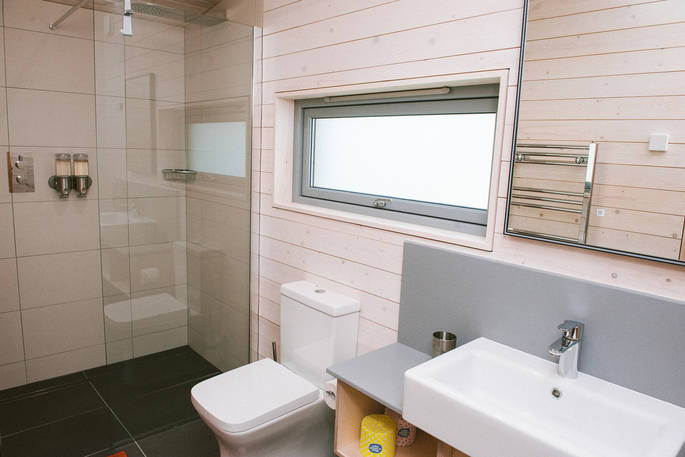 Red Squirrel Cabin - shower room, Ullapool, Highland, Scotland