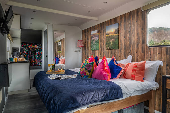 Thistle Interior