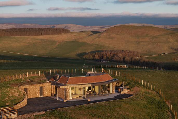 House In The Hill edits V2034