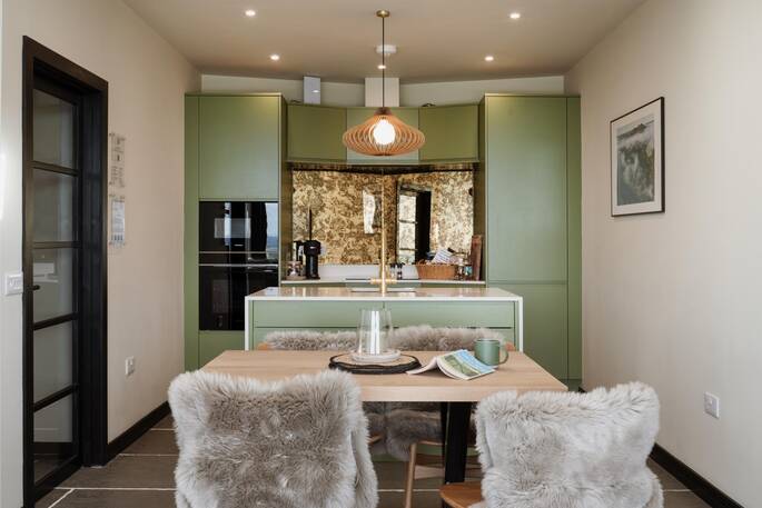 Open plan kitchen and dining area