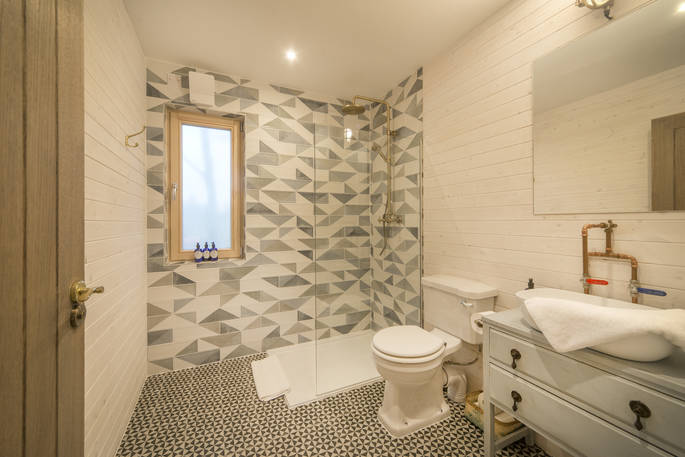 Flycatcher Treehouse shower room  at Doune, Stirling, Scotland