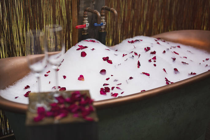 Treehouses at Lanrick copper bathtub, Doune, Stirling, Scotland