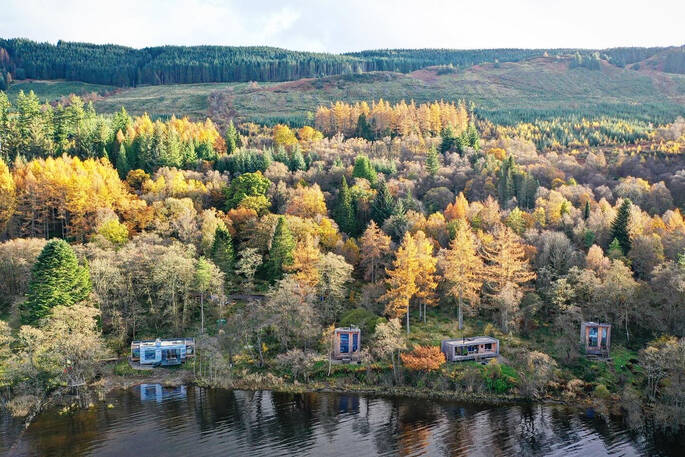 Cabin & neighbouring cabins 