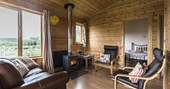 bwncath cardiff cabin cosy living room