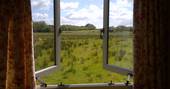ty cerrig cardiff shepherd's hut view