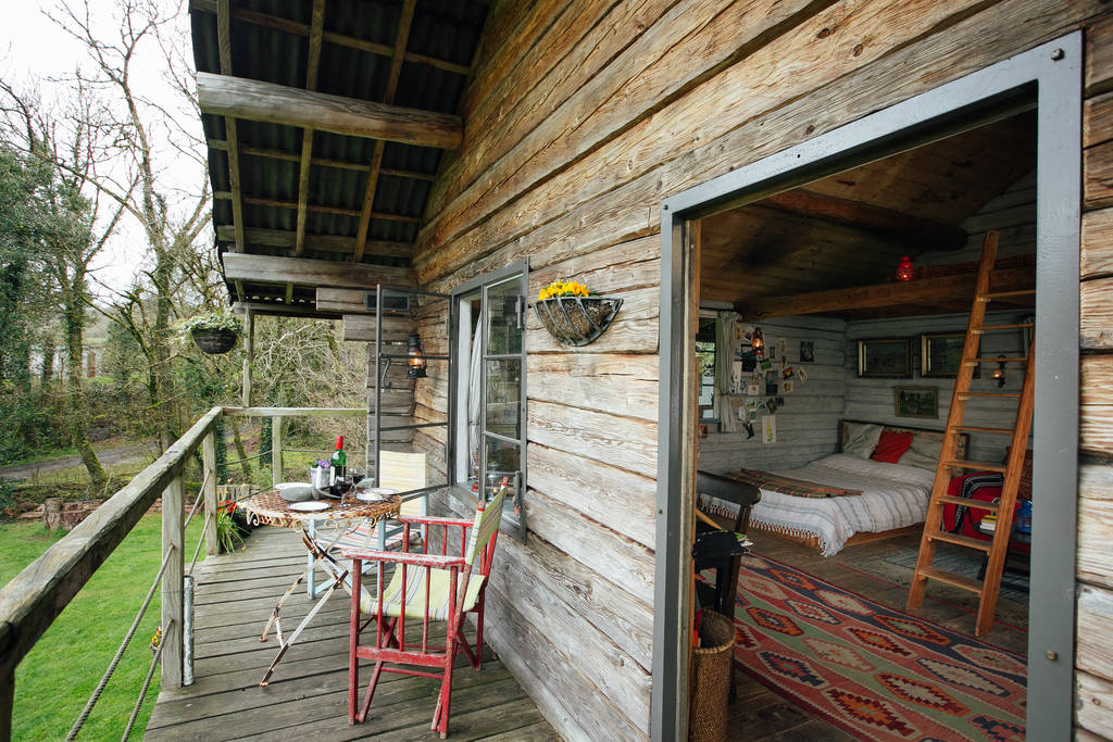 The Log House Studio Cabin in Carmarthenshire Canopy & Stars