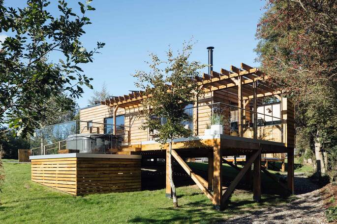 Front exterior of cabin