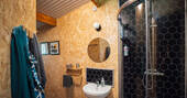 Shared bathroom in Ty Mawr
