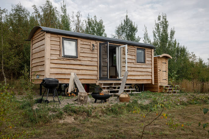 Fferna shepherd's hut