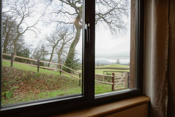 Kitchen dining table