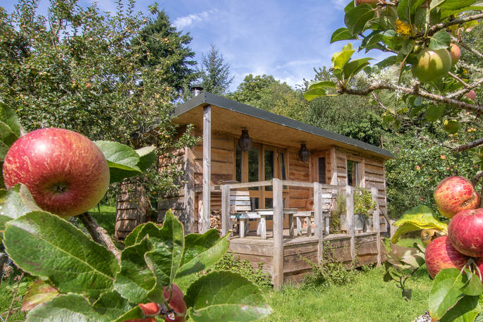 cabin orchard glamping monmouthshire