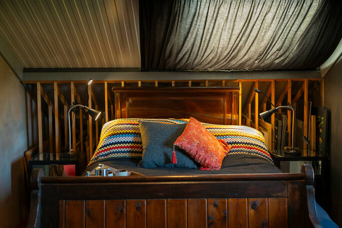 Pavilion Studio bedroom