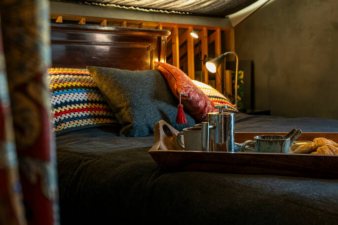 Pavilion Studio - interior bed