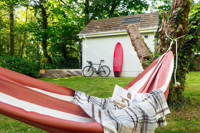 Large garden with a hammock