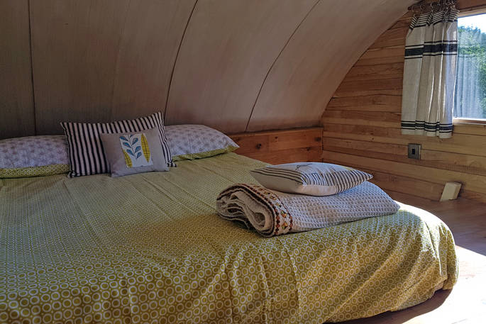 caban cadno loft bedroom cosy cabin in powys wales 