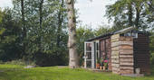 danyfan carriage train carriage welsh holiday powys glamping exterior