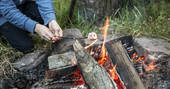 Gwennol_Powys_Toasting marshmallows