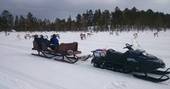 lake_inari_snowmobile_sledging