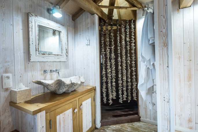 Shower room at Chateau Biron, Châteaux dans les Arbres, Dordogne, France