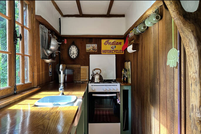 4.Kitchen Fisherman's Cabin