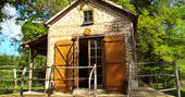 Frontal view of the beautiful Fisherman's Cabin in Aquitaine, France