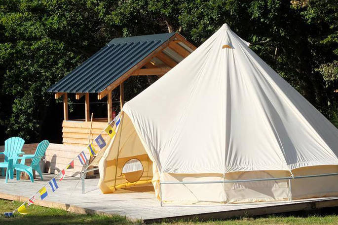 Atoll bell tent space seen from the side at Bot-Conan Lodge