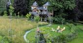 Treehouse at Chateau de Memanat, Chris Brookes Photography