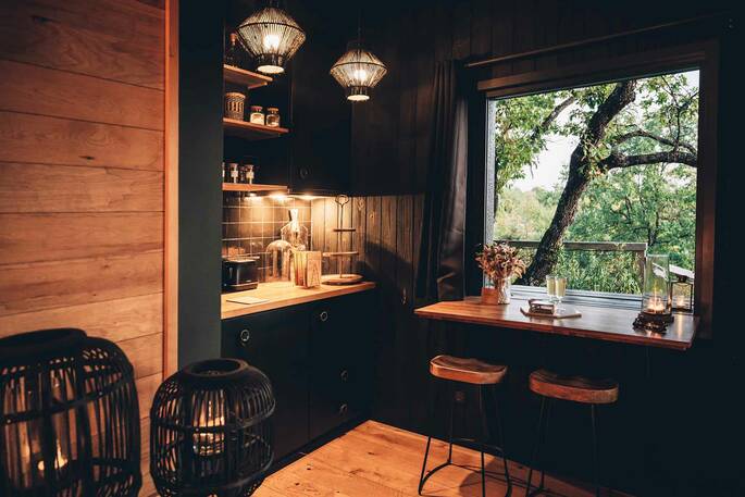 Kitchenette - photo credit @bestjobers