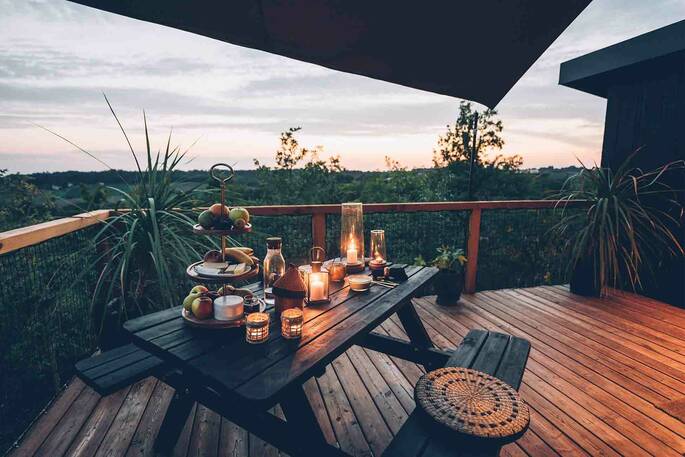 Picnic bench on the terrace with a view - Credit - @bestjobers