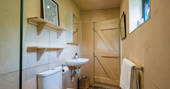 Ballyshane cabin shower room, Cloyne, Co. Cork, Ireland