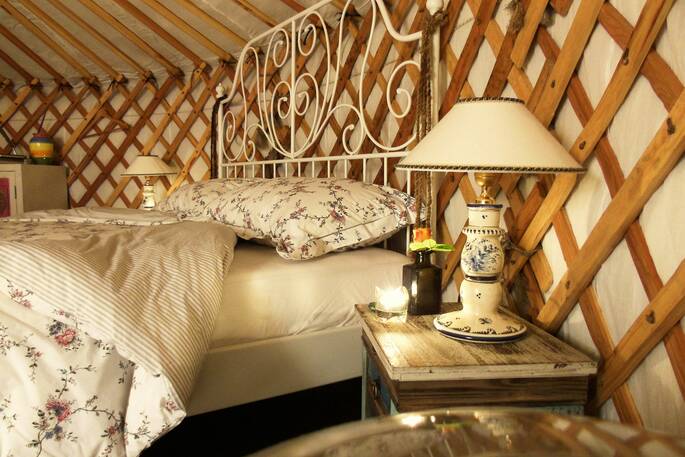 leccio del corno yurt hawkridge glamping abruzzo region italy bedroom