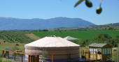 leccio del corno yurt hawkridge glamping perscara italy exterior mountain view