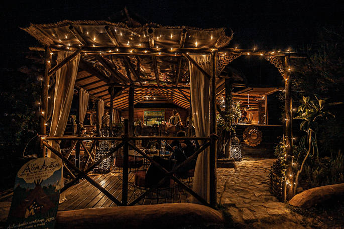 Desejo Tent communal dining area, A Terra, Sao Teotinio, Baixo Alentejo, Portugal