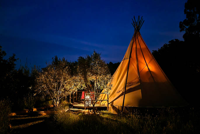 Sunshine Tipi night time, A Terra, Sao Teotinio, Baixo Alentejo, Portugal