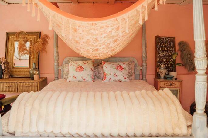 House of Happiness (7)