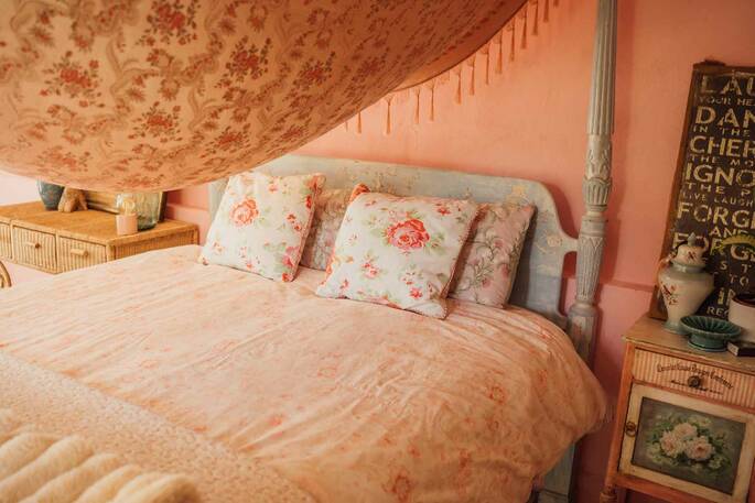 House of Happiness (9)