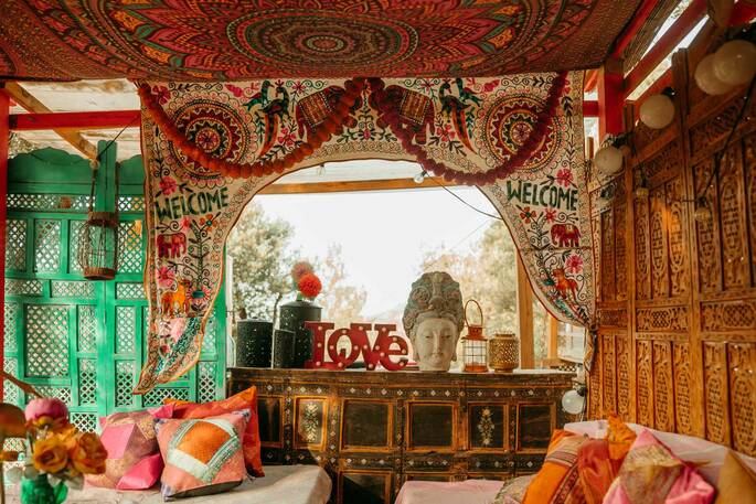 Communal area with seating