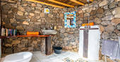 Eco Twin Yurt shower room, glamping, Finca de Arrieta, Haría, Lanzarote, Spain