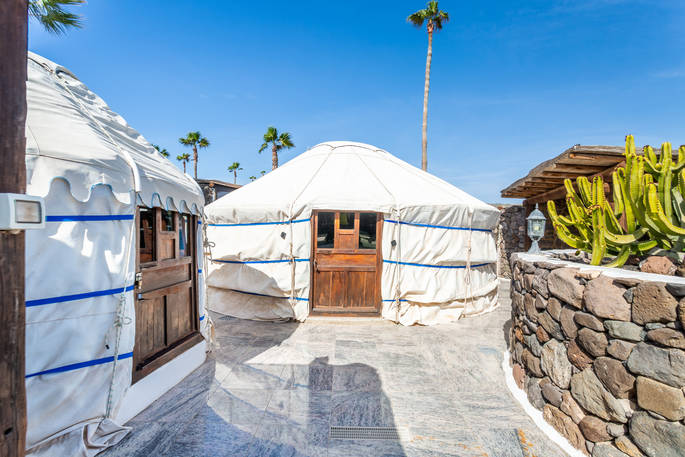 Eco Twin Yurts, glamping, Finca de Arrieta, Haría, Lanzarote, Spain